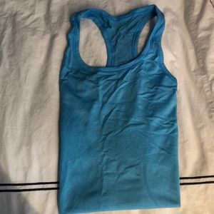 Lulu llemon Tank top